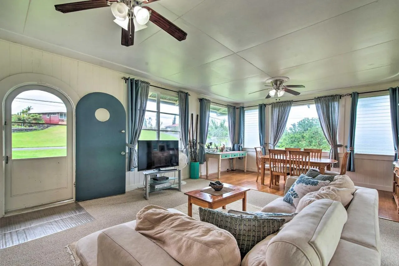 Holiday home Hilo Home Base - 3 Miles To State Park And Beach!
